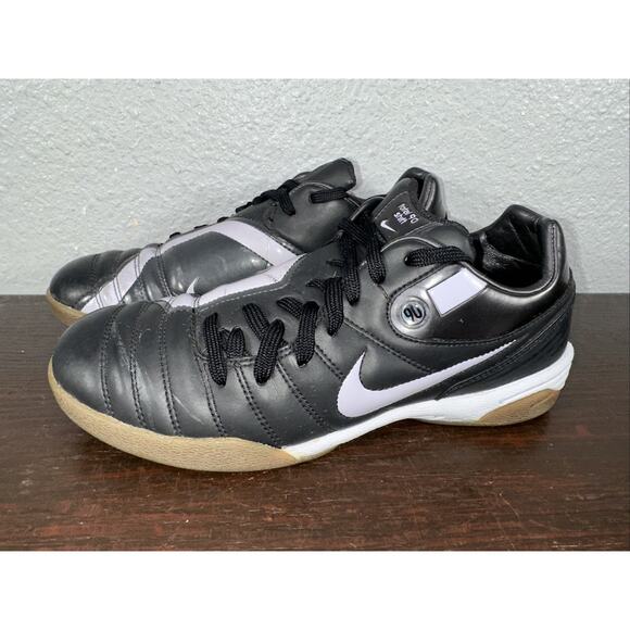 RARE Nike Total 90 Shift Black Soccer Cleats Astro Turf Indoor 2006 Size 7.5 EUC - Picture 1 of 8